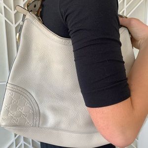 Gucci Signoria Shoulder Bag